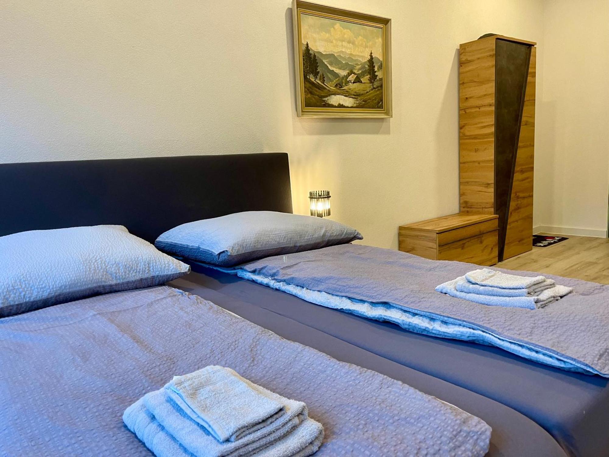 Neu Schwarzwald Zimmer Am Schloessle Goldstadt Pforzheim Zewnętrze zdjęcie