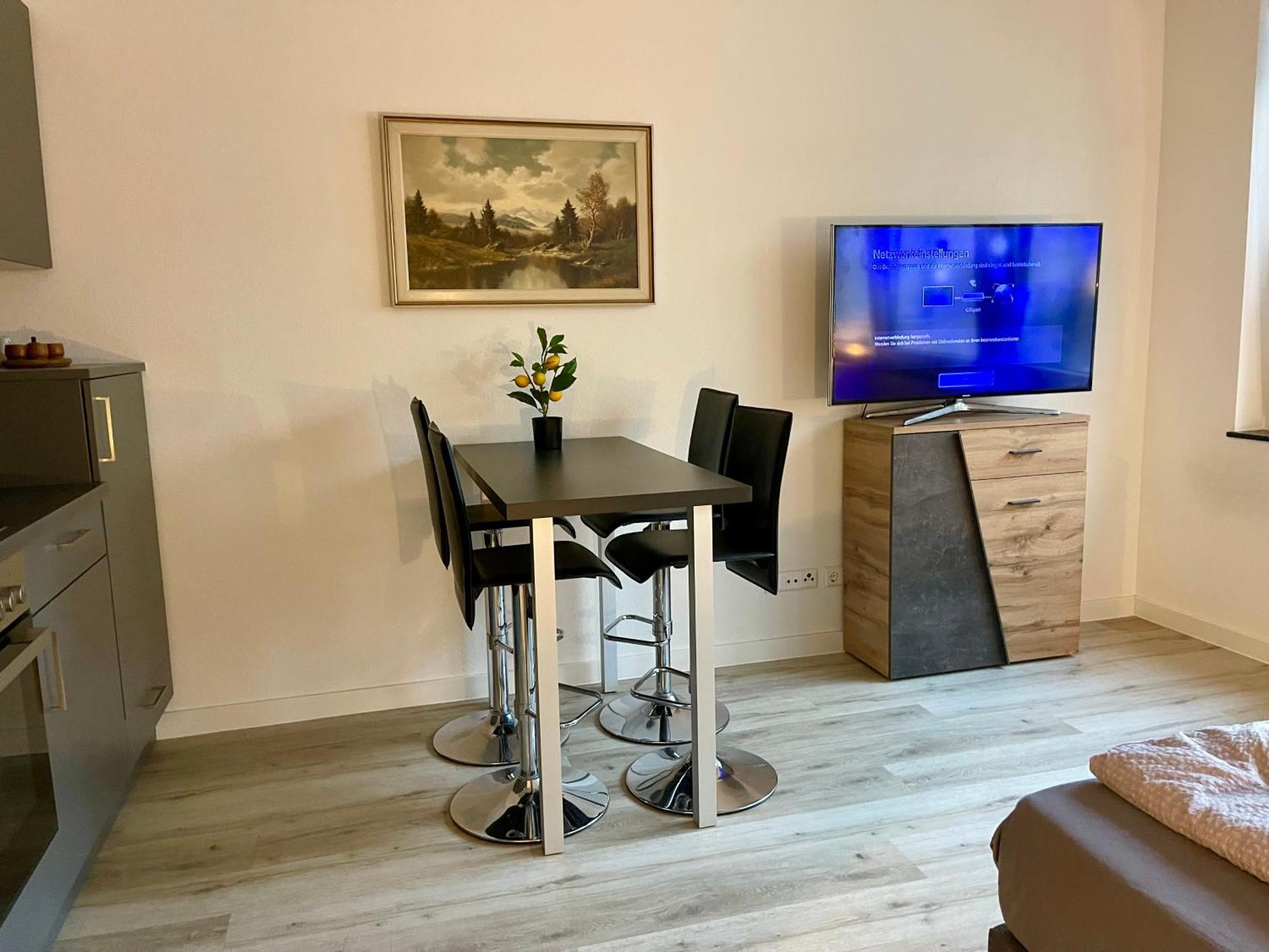 Neu Schwarzwald Zimmer Am Schloessle Goldstadt Pforzheim Zewnętrze zdjęcie
